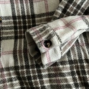 Love, Olive Co. plaid long winter top